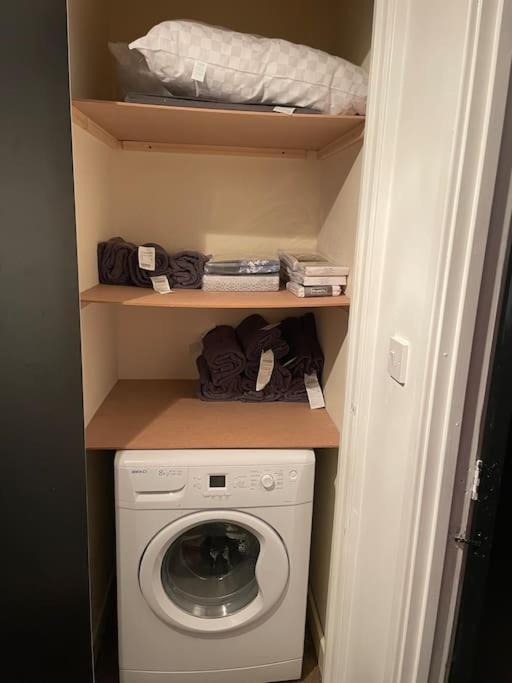 Stunning Central Apartment With Free Parking Sheffield Exteriör bild